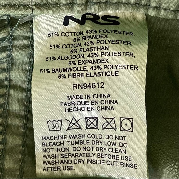 SOLD NRS Guide Wear Belted Olive Canyon Shorts Mens Size 36 - Picture 8 of 8